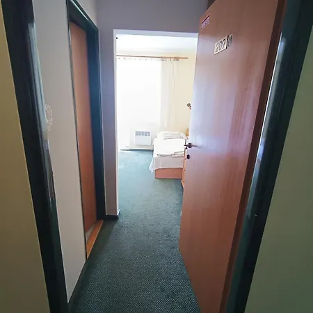 Horsky Magura فندق 3*